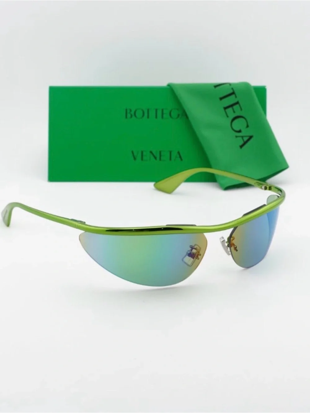 Bottega Veneta Cat Eye- mirror Frame Metal Sunglasses